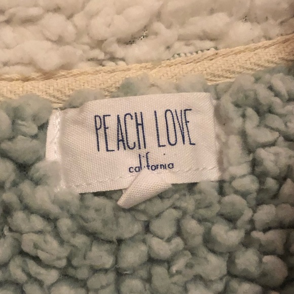 Mint Green Sherpa - Picture 2 of 8